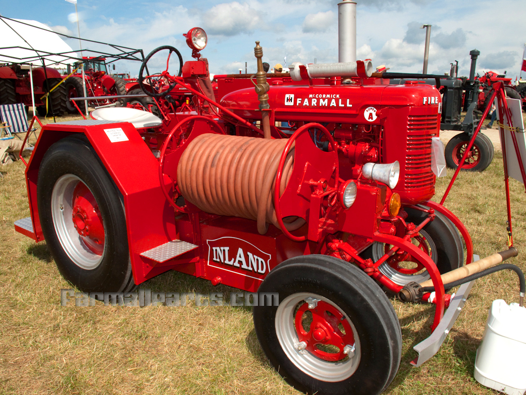 International Harvester Farmall Farmall Super A Fire tractor